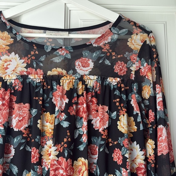 Bobbie Brooks Black Floral Blouse size small - Picture 3 of 5